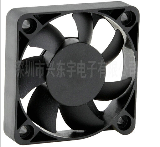 微型風(fēng)機廠家讓您了解鼓風(fēng)機的過去。